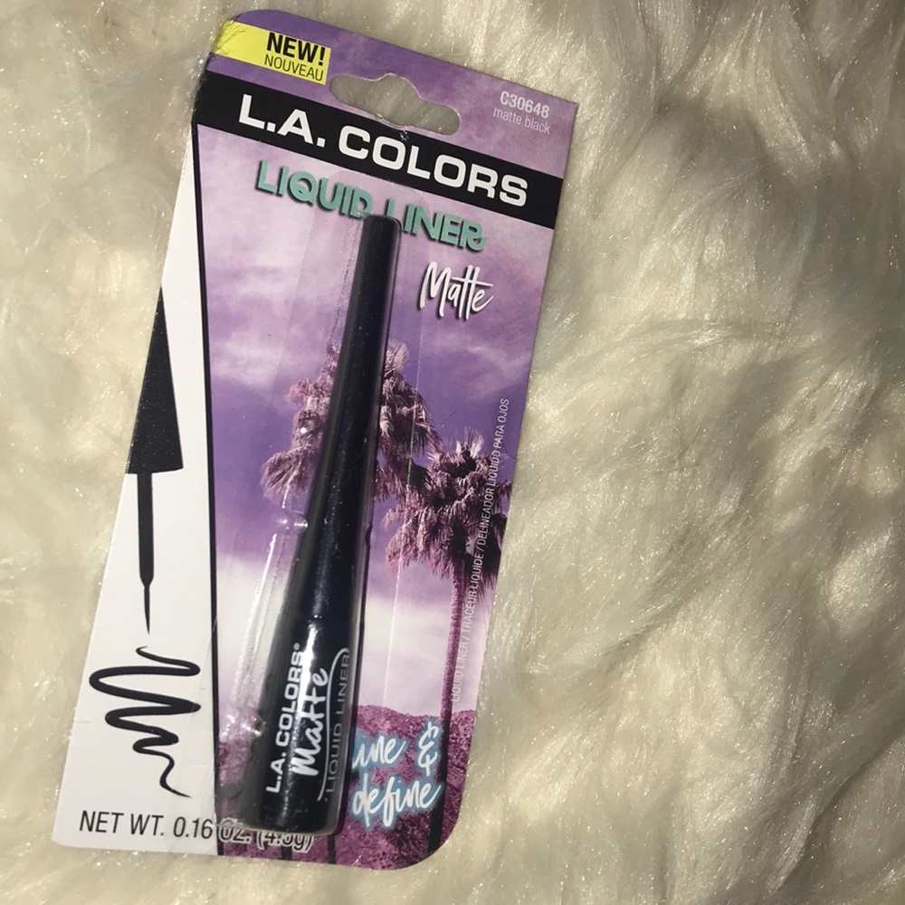 Liquid eyeliner